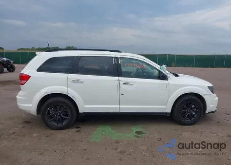 2020 Dodge Journey Se Value z USA, uszkodzony, nr VIN 3C4PDCAB1LT243473